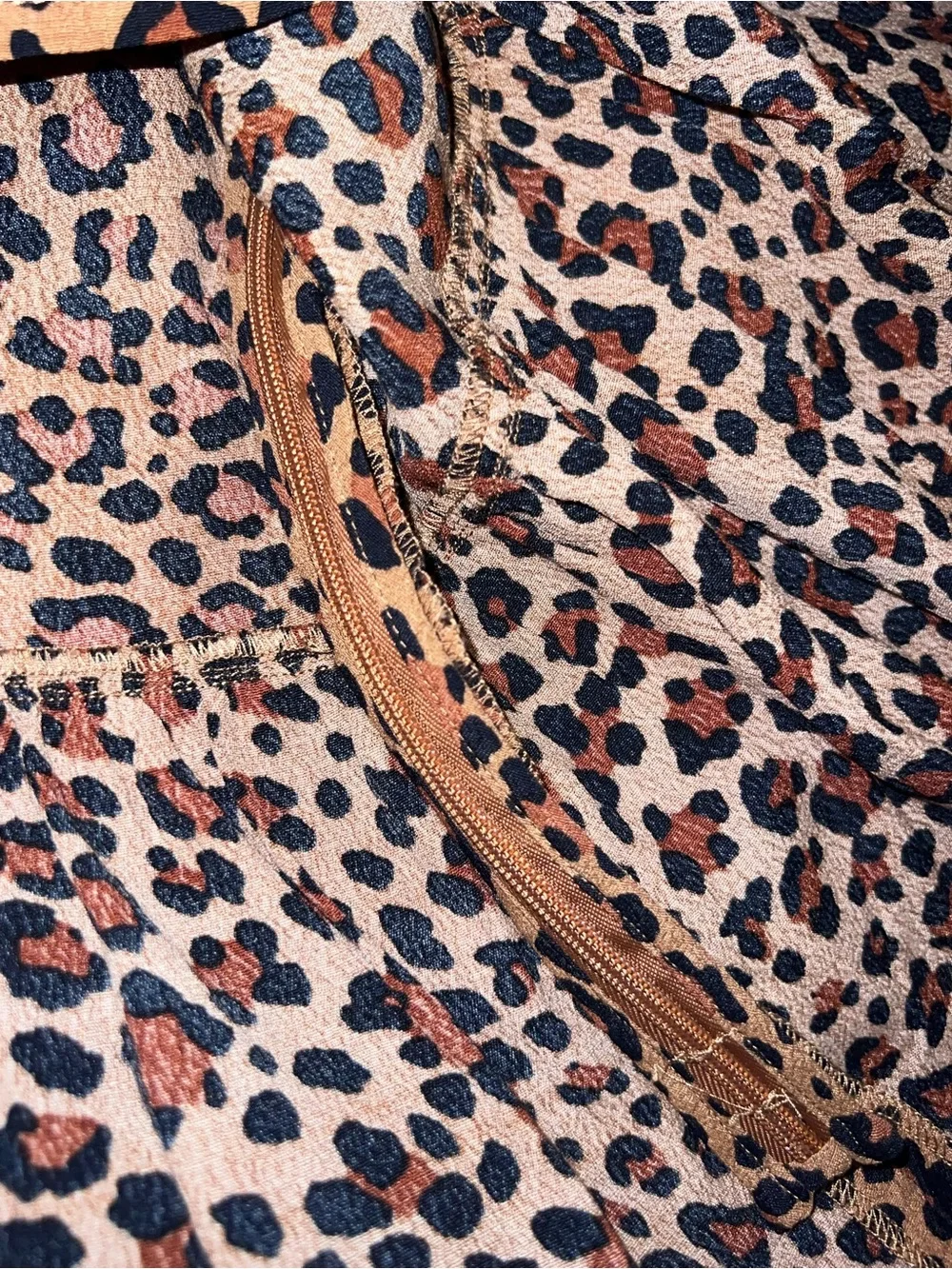 J. Crew Leopard Print Peplum Blouse Womens Size 2 Puff Sleeve Tie Front Top NWT